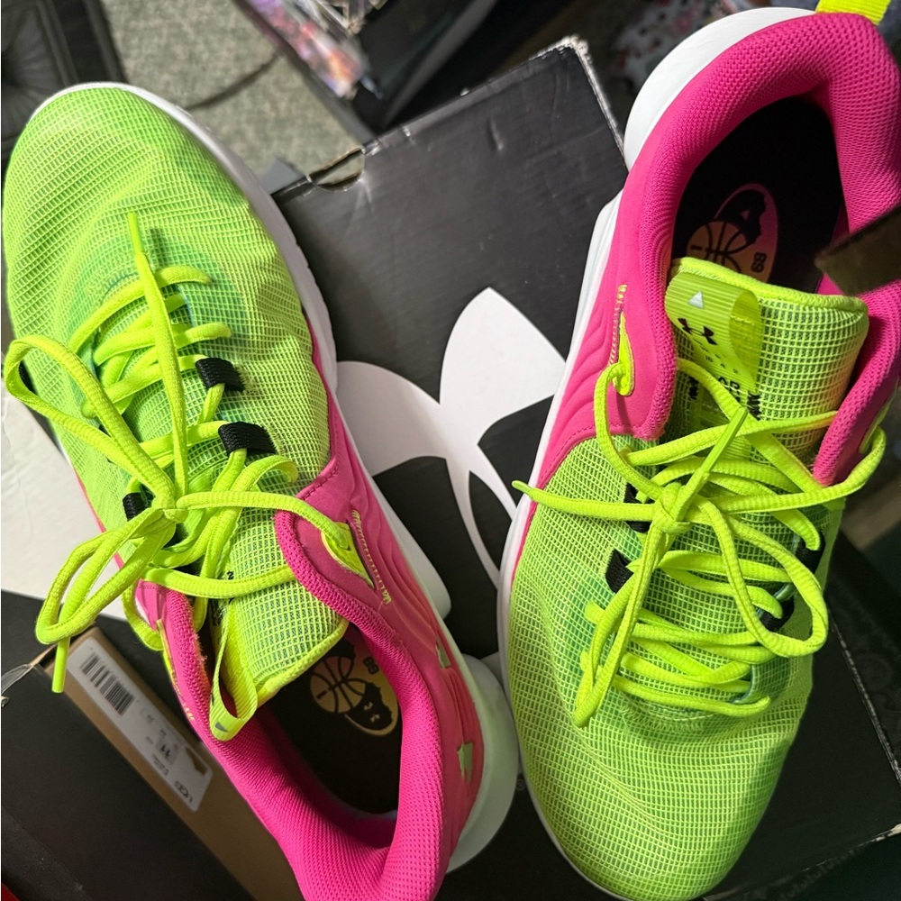 Under Armour Men’s Neon Green and Pink Sneakers